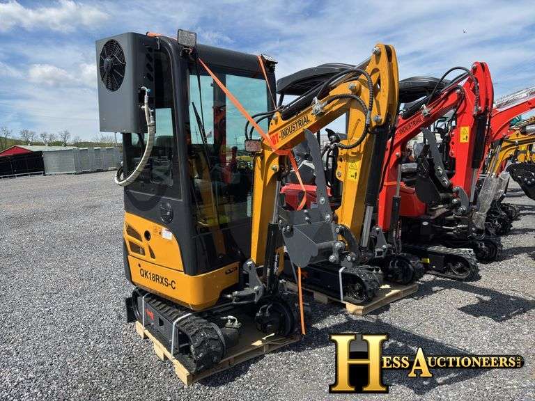 2024  AGT  QK18RXS-C  MINI COMPACT EXCAVATOR