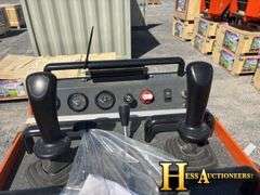 HURRICANE  HRC700  MINI COMPACT TRACK LOADER