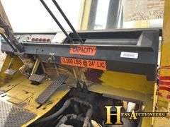CAT  V120  FORKLIFT
