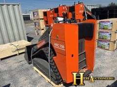 HURRICANE  HRC700  MINI COMPACT TRACK LOADER