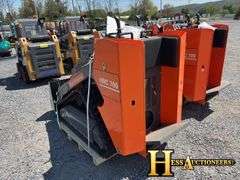 HURRICANE  HRC700  MINI COMPACT TRACK LOADER