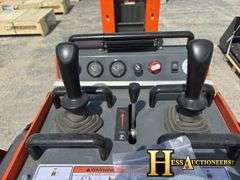 HURRICANE  HRC700  MINI COMPACT TRACK LOADER