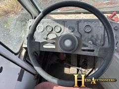 1999  OTTAWA  M217080  YARD JOCKEY, NON RUNNER