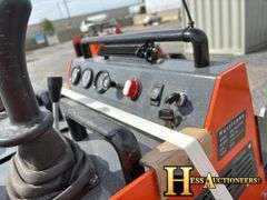 HURRICANE  HRC700  MINI COMPACT TRACK LOADER