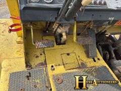 CAT  V120  FORKLIFT