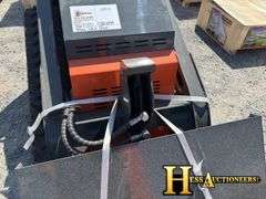 HURRICANE  HRC700  MINI COMPACT TRACK LOADER