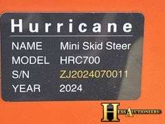 HURRICANE  HRC700  MINI COMPACT TRACK LOADER