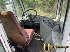 1999  OTTAWA  M217080  YARD JOCKEY, NON RUNNER