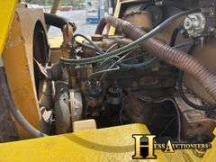 CAT  V120  FORKLIFT
