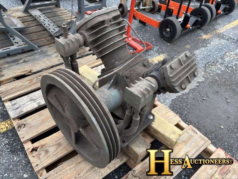 INGERSOLL RAND   AIR COMPRESSOR