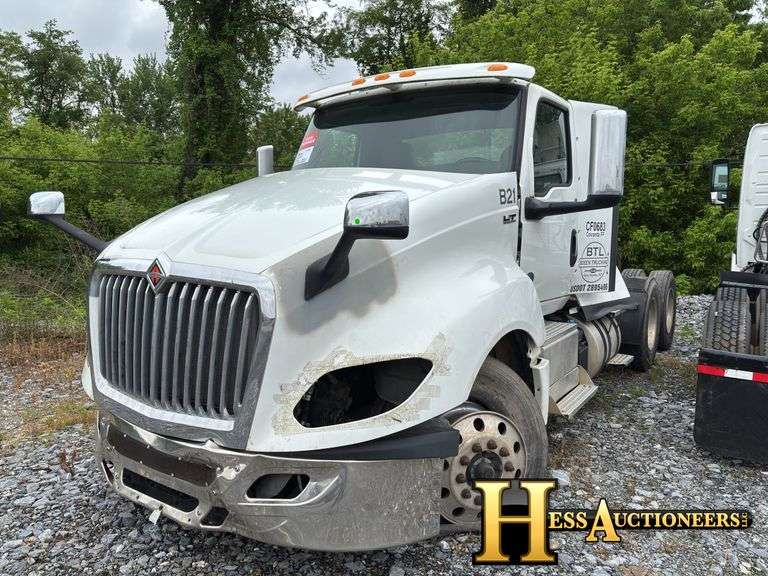 2020  INTERNATIONAL   LT625  T/A DAYCAB, NON RUNNER