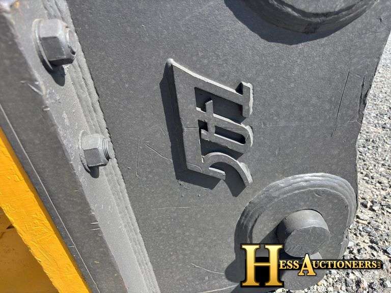 2017  INDECO  29''  HP8000  HYDRAULIC BREAKER  EXCAVATOR ATTACHMENT