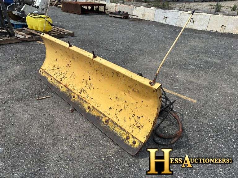 VALK MFG  SNOW PLOW