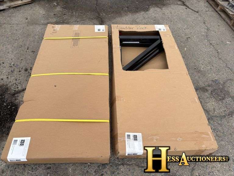 WEATHER GUARD  TRAILER   LADDER
