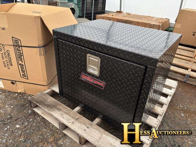 TOOL BOX   TRUCK PART