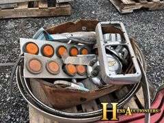 TRUCK PARTS AND TOOLS LIGHTS AND BRACKET  TRUCK PARTS