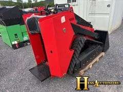 MINI COMPACT TRACK LOADER