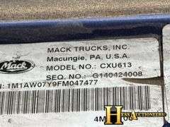 2015  MACK  CXU613  T/A DAYCAB