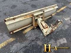 TRACTOR BLADE ATTACHMENT