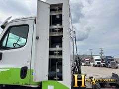 2016  FREIGHTLINER  CASCADIA  T/A DAYCAB