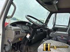 2007  UD  STAKE BODY TRUCK
