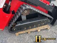 MINI COMPACT TRACK LOADER