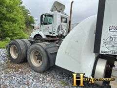 2020  INTERNATIONAL   LT625  T/A DAYCAB, NON RUNNER