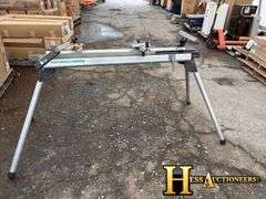 HITACHI  UU610   WORK BENCH