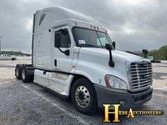 2012  FREIGHTLINER  CASCADIA  T/A SLEEPER
