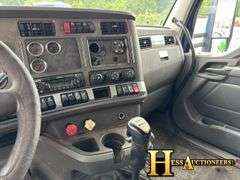 2014  KENWORTH   T680  T/A SLEEPER
