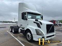 2016  VOLVO  VNL  T/A DAYCAB