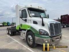 2016  FREIGHTLINER  CASCADIA  T/A DAYCAB