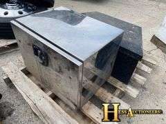 TOOL BOXES