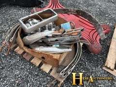 TRUCK PARTS AND TOOLS LIGHTS AND BRACKET  TRUCK PARTS