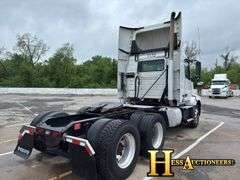 2016  VOLVO  VNL  T/A DAYCAB