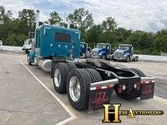 2020  PETERBILT  389  T/A SLEEPER