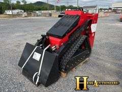 MINI COMPACT TRACK LOADER