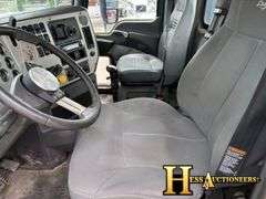 2015  MACK  CXU613  T/A DAYCAB
