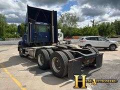 2015  MACK  CXU613  T/A DAYCAB