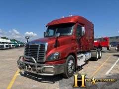 2017  FREIGHTLINER  CASCADIA  T/A SLEEPER