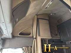 2012  FREIGHTLINER  CASCADIA  T/A SLEEPER
