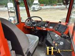 2017  CAPACITY  TJ6500  YARD JOCKEY
