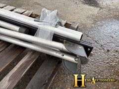 HITACHI  UU610   WORK BENCH