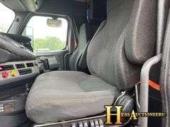 2018  FREIGHTLINER  CASCADIA  T/A SLEEPER