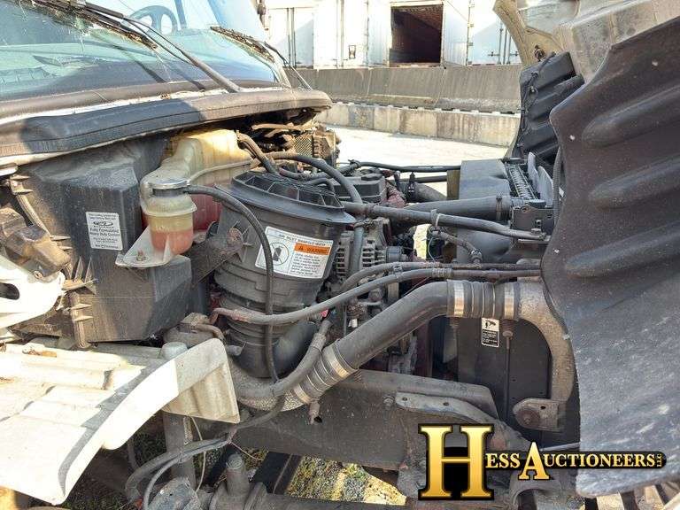 2008  FREIGHTLINER  M2  BOX TRUCK, NON RUNNER