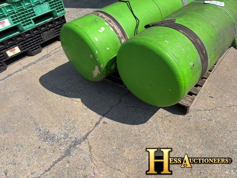 PETERBILT FUEL TANKS