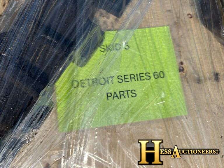 ENGINE PARTS   TRUCK PARTS