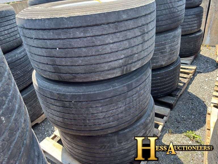 445/50R22.5  TIRES AND RIMS
