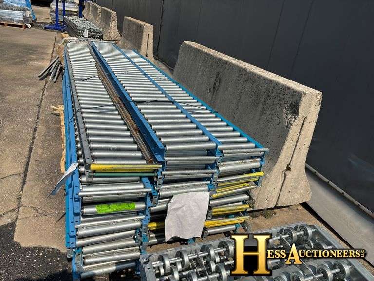 ROLLING CONVEYOR TRACK