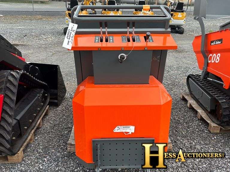 C08  SELF LOADING MINI CRAWLER